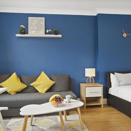Studio Apartment By Homely Stays Λονδίνο Εξωτερικό φωτογραφία